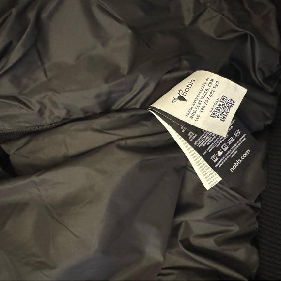BNWOT Nobis Cartel Bomber Down Jacket - Size M mens - Picture 5 of 15